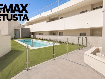 Appartamento con piscina in vendita a Calle ENSENADA (SJ)