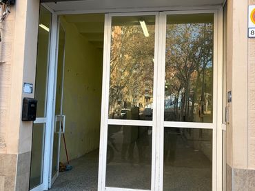 Local comercial en venda a Carrer d'Arquímedes 51