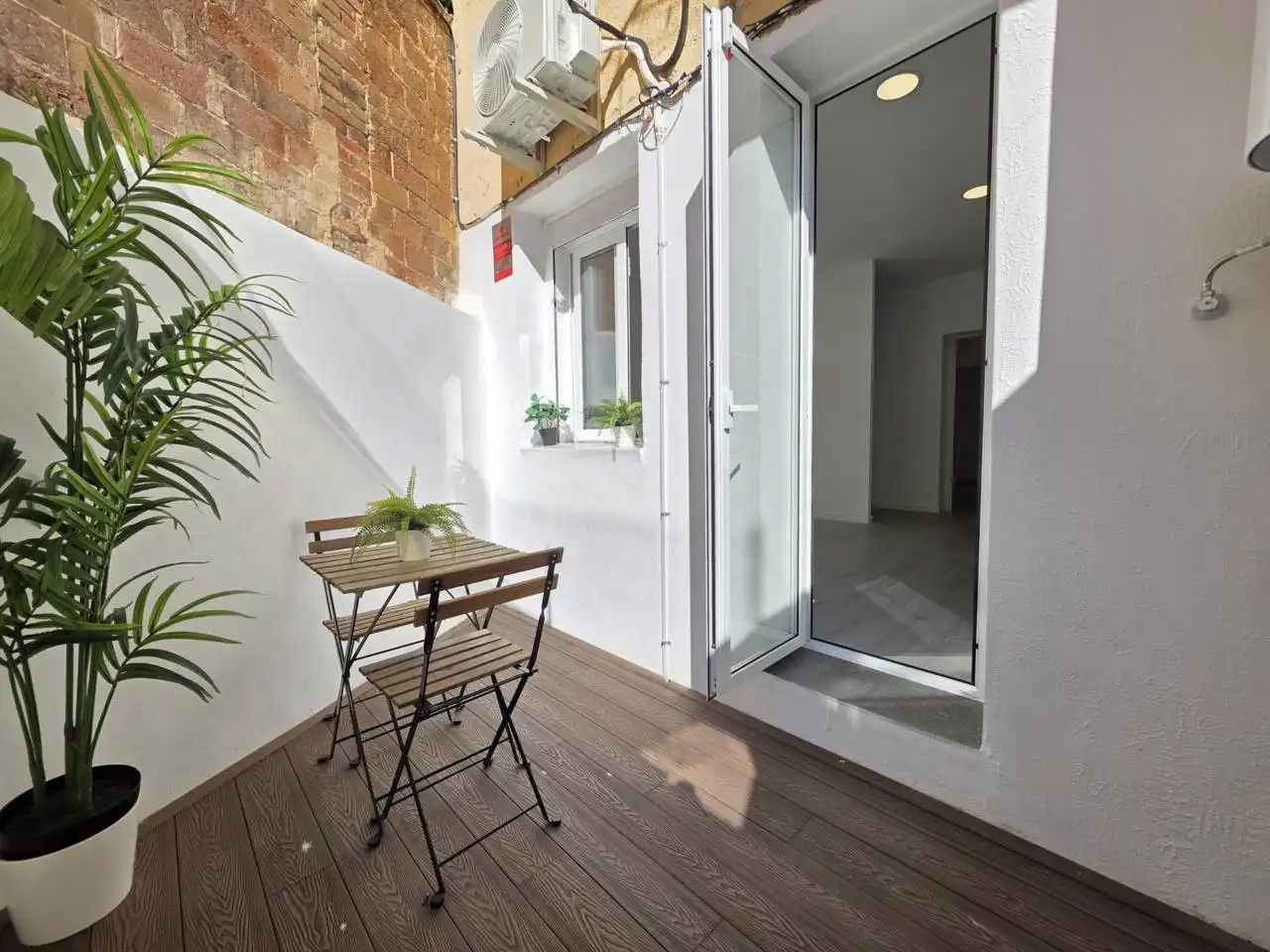Terrassa de Pis en venda en Barcelona amb Aire condicionat, Calefacció i Jardí privat
