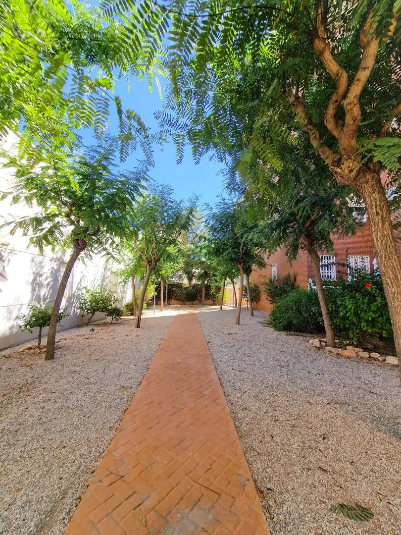 Garden of Houses for sale in Elche / Elx  with Air Conditioner, Heating and Private garden