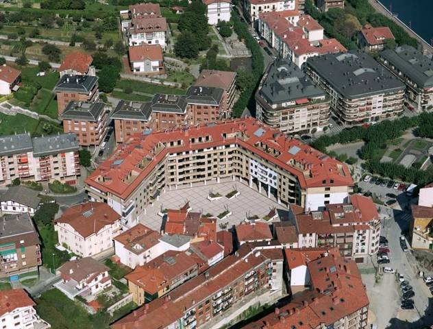 Garaje en Alquiler en Zumaia