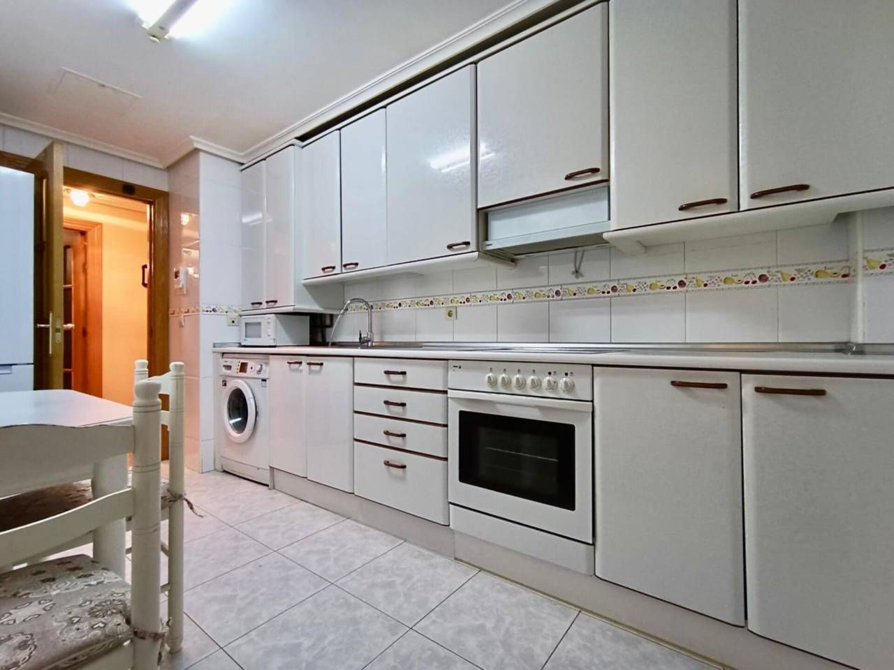Kitchen of Flat for sale in Burgos Capital  with Heating, Parquet flooring and Terrace