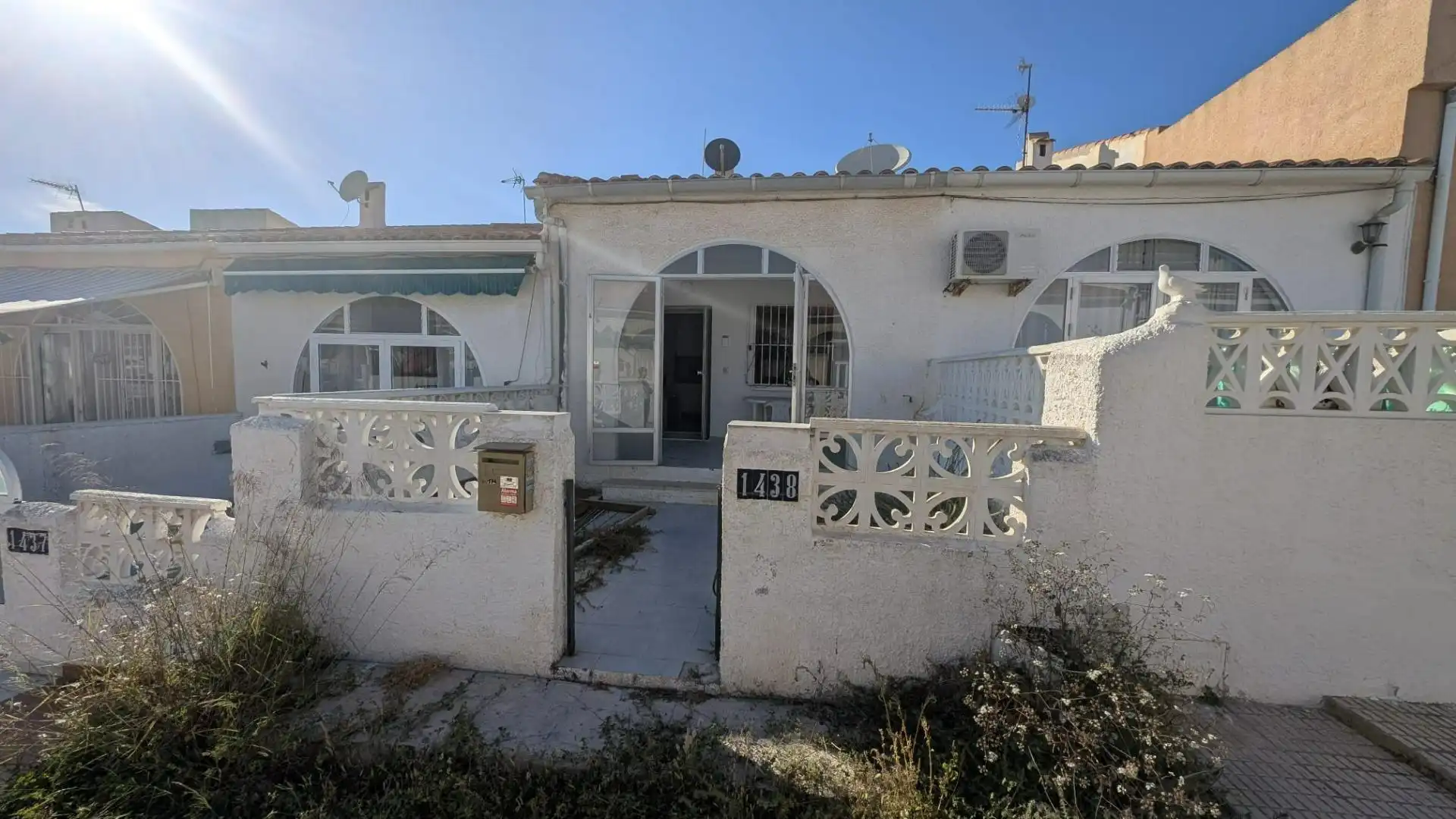 Bungalow in vendita a Avenida Adradas