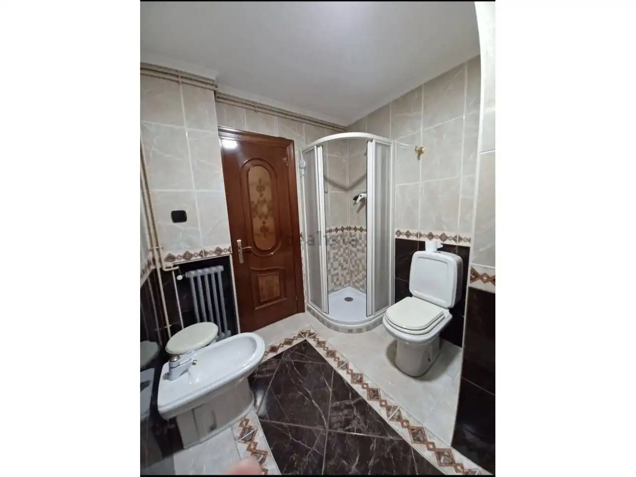 Bathroom of Flat for rent in Gijón   with Terrace and Storage room