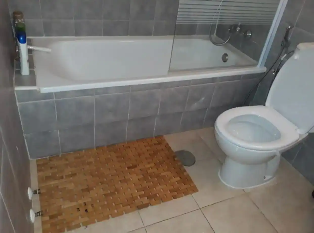 Bathroom of Flat for sale in Torrevieja  with Furnished