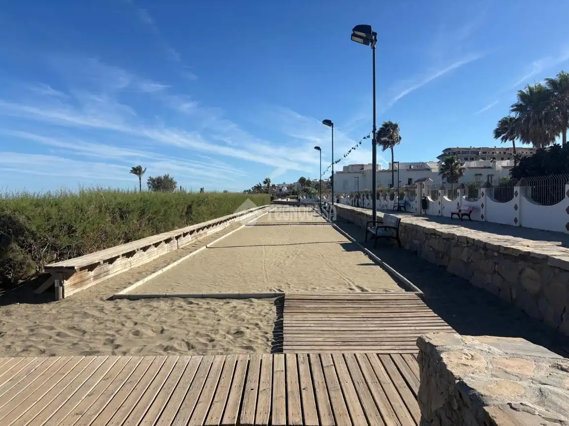 Habitatge amb piscina en venda a Marina de Casares, imagen 30