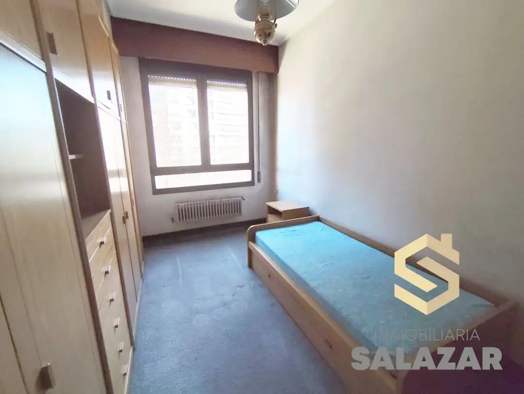 Schlafzimmer von Wohnung zum Verkauf in Bilbao  mit Heizung