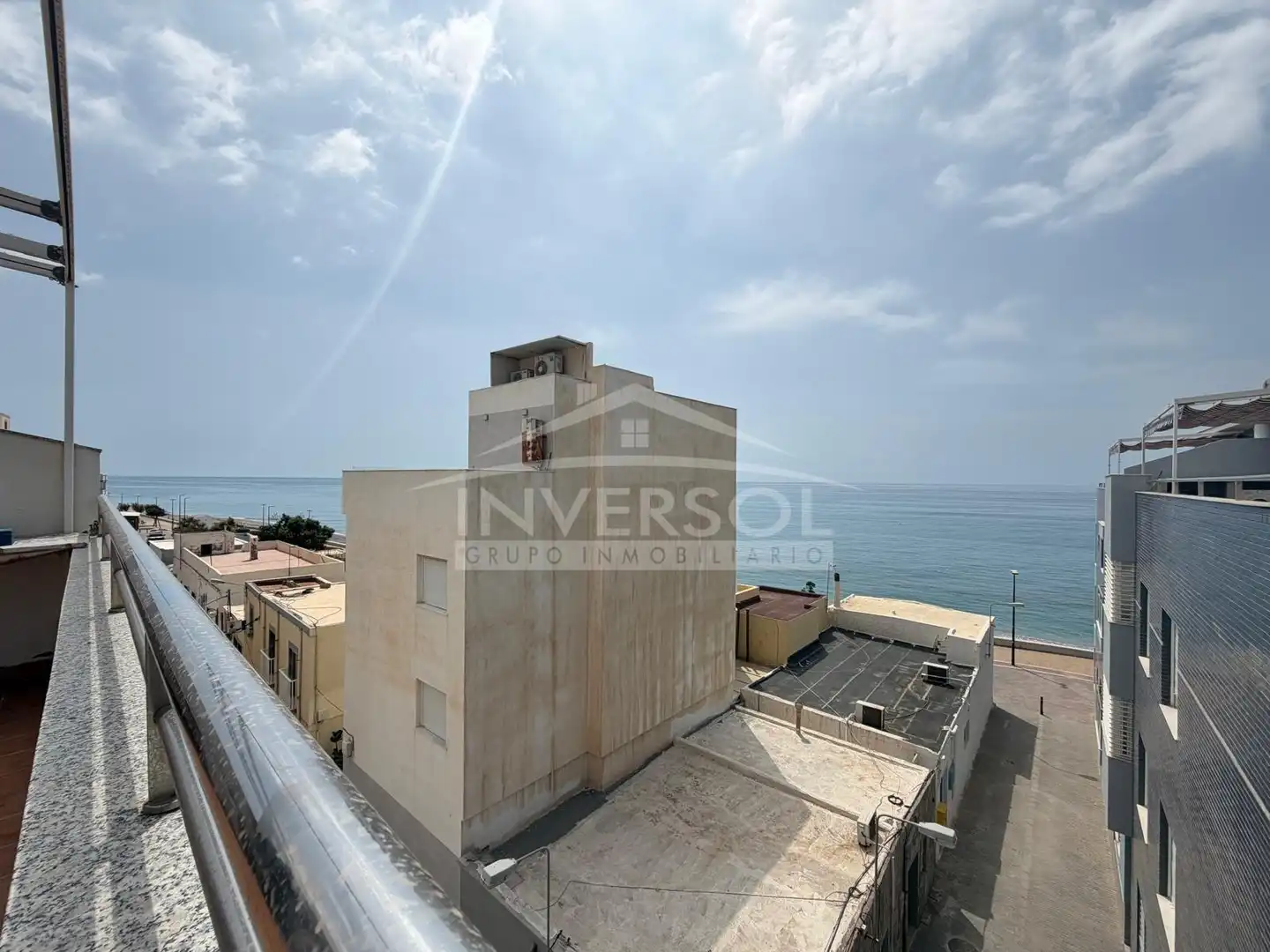 Vista exterior de Ático en venta en El Ejido con Aire acondicionado, Calefacción y Terraza