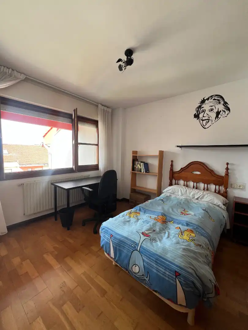 Casa adosada en venta en Calle los Fresnos, 13, Llanera