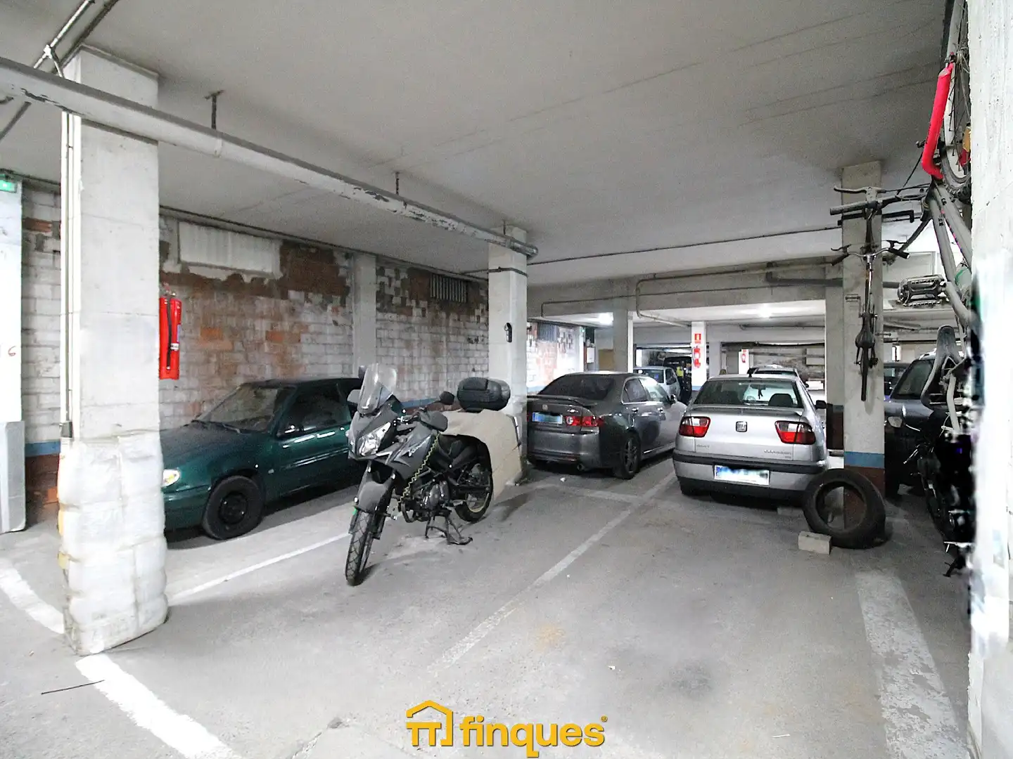 Aparcament de Garatge en venda en Mollet del Vallès