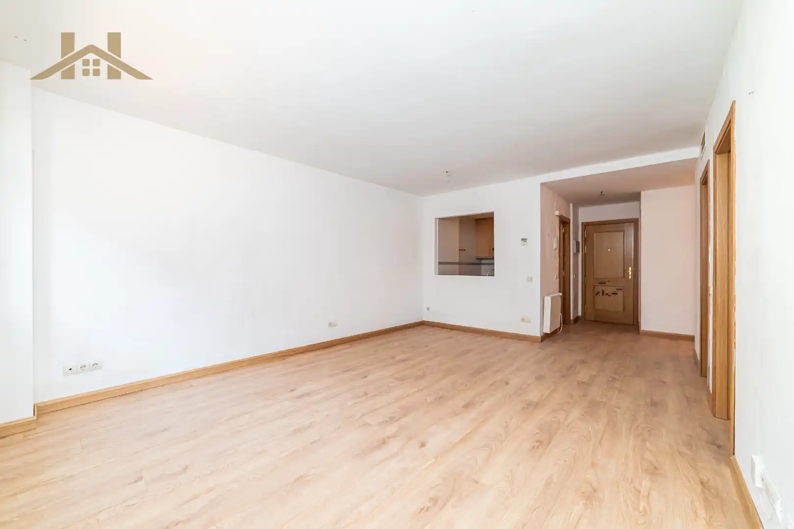 Piso en venta en Casarrubios del Monte con Trastero, Horno y Piscina comunitaria