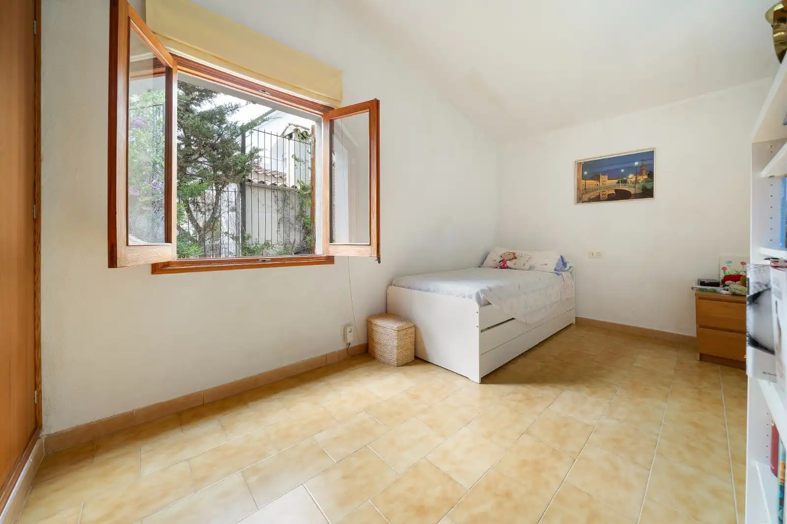 Habitación de Casa o chalet en venta en Calvià con Aire acondicionado, Calefacción y Jardín privado