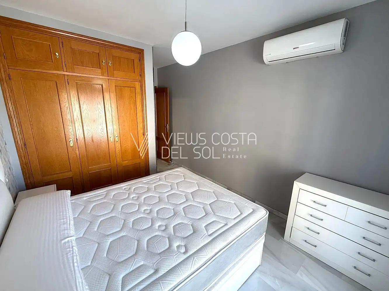 Dormitori de Apartament en venda en Vélez-Málaga amb Aire condicionat, Calefacció i Jardí privat