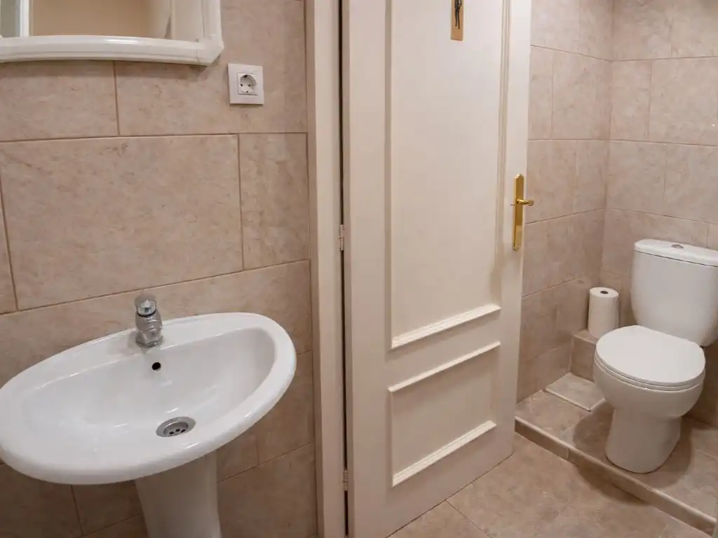 Commercial properties for sale in Calle Salvador Segui, L'Espirall