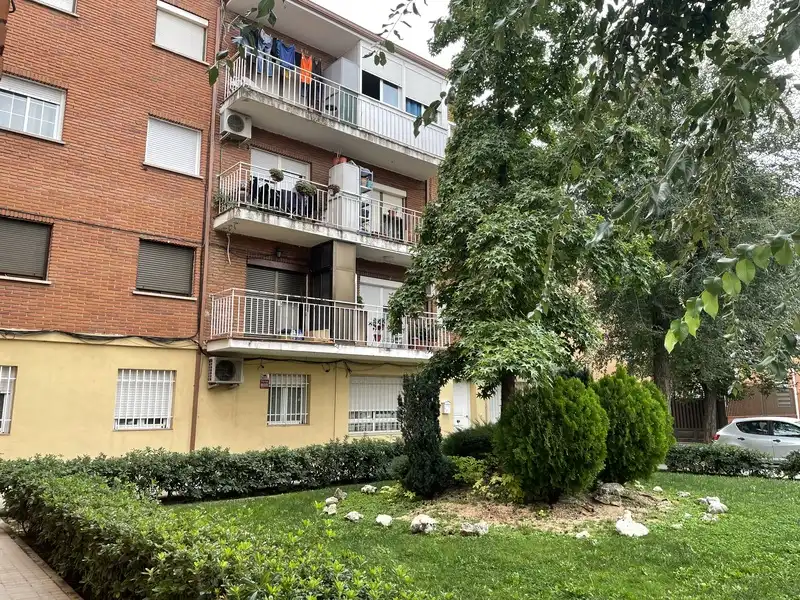 Vista exterior de Pis en venda en Ciempozuelos amb Terrassa