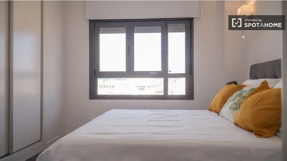 Flat for rent in Legazpi