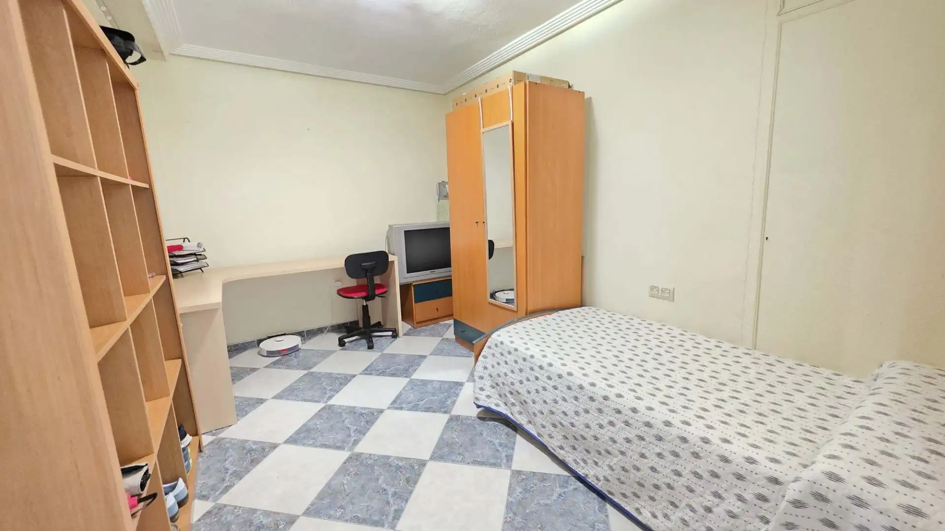 Habitación de Ático en venta en Belén - San Roque