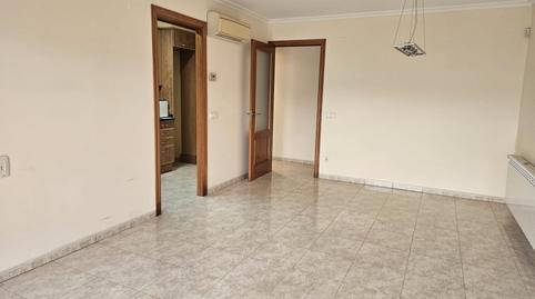 Foto 3 de Casa adosada de lloguer a Carrer del Raval, 174, Bescanó, Girona