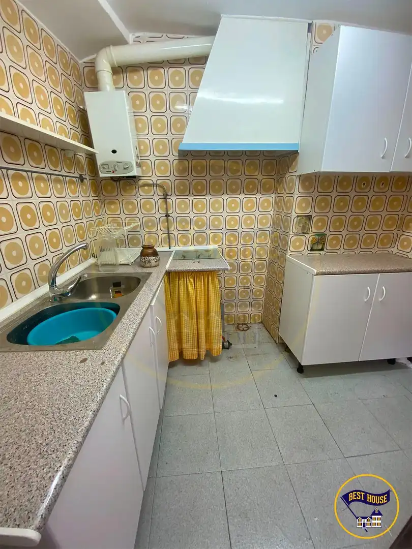 Cuina de Pis en venda en Cuenca amb Calefacció, Traster i Balcó