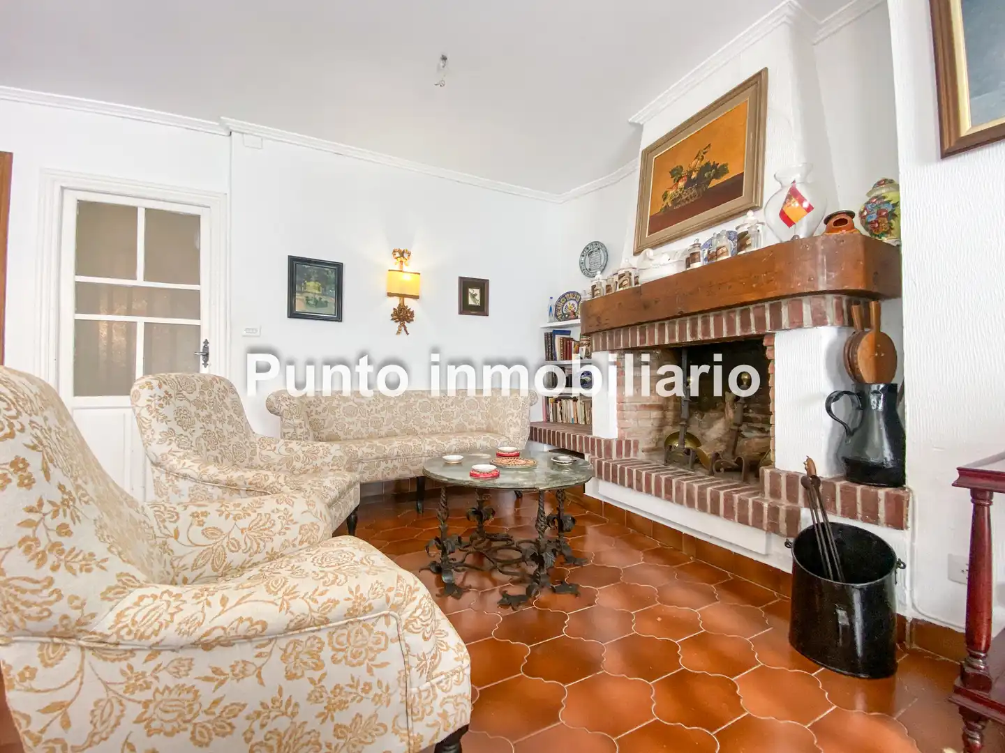 Sala d'estar de Casa o xalet en venda en Valladolid amb Jardí privat i Terrassa