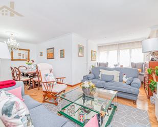 Living room of Flat for sale in Tres Cantos  with Air Conditioner, Heating and Terrace