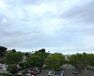 Vista exterior de Pis en venda en Calafell amb Terrassa i Balcó
