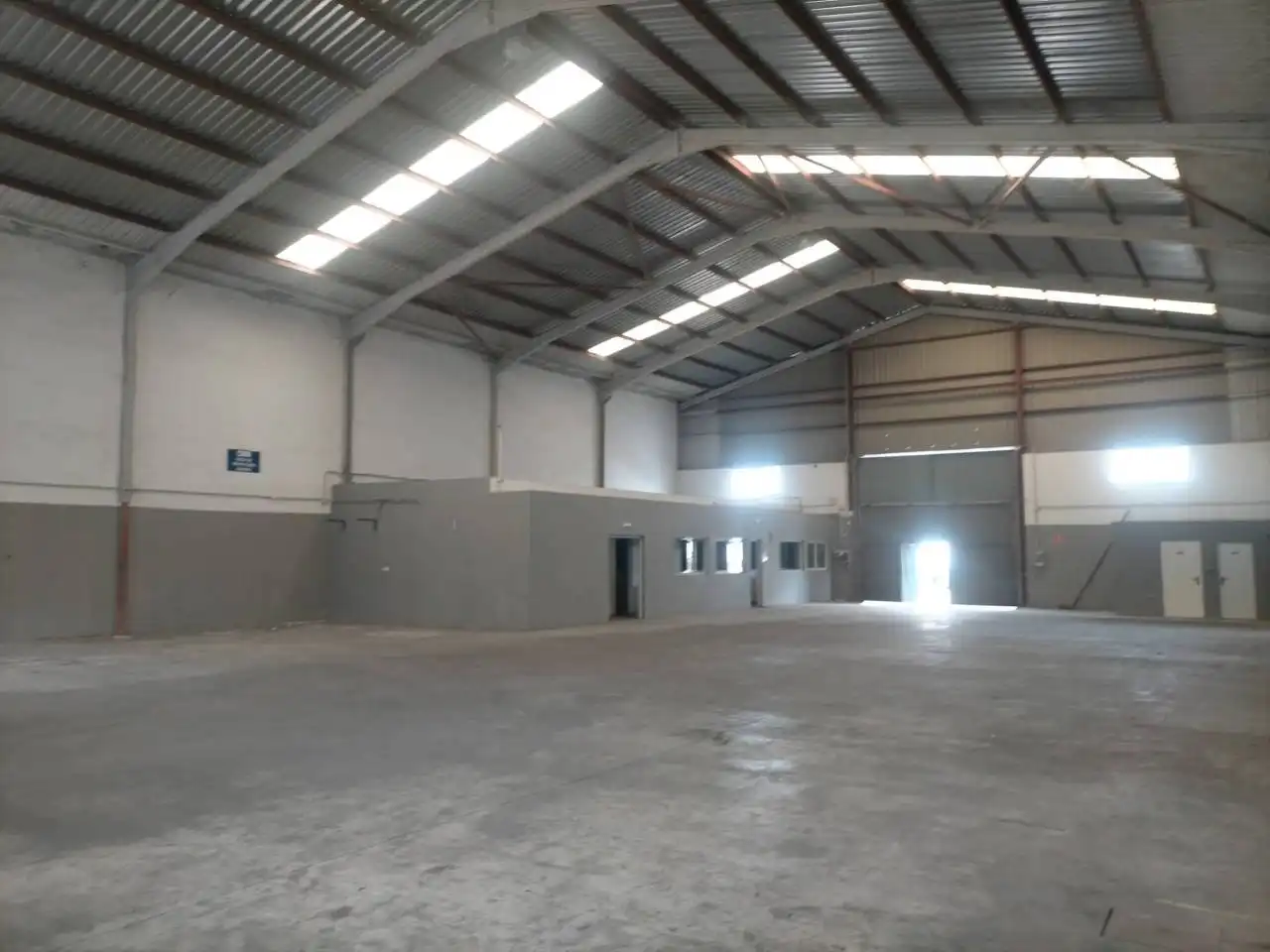Nave industrial de alquiler en Sollana