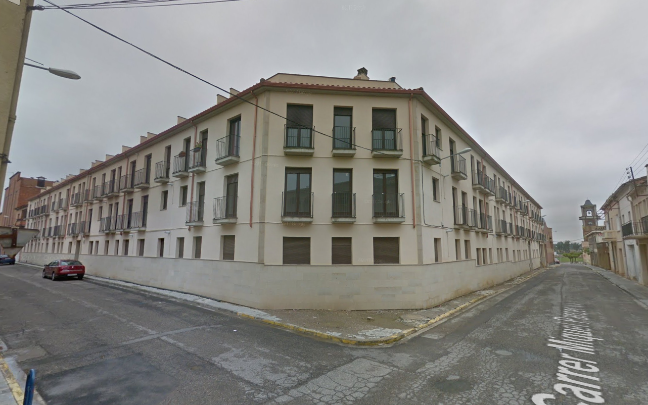Exterior view of House or chalet for sale in Bell-lloc d'Urgell