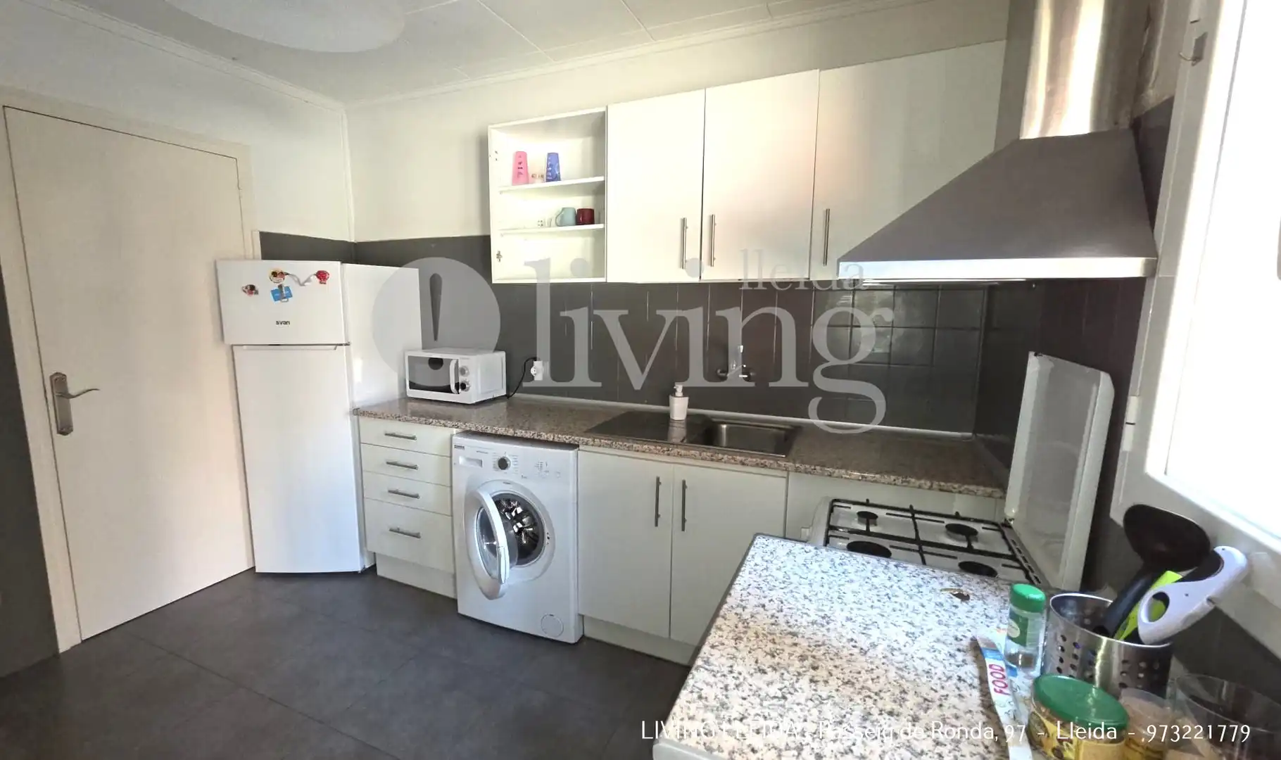 Kitchen of Flat for rent in Lleida  with Heating, Parquet flooring and Furnished