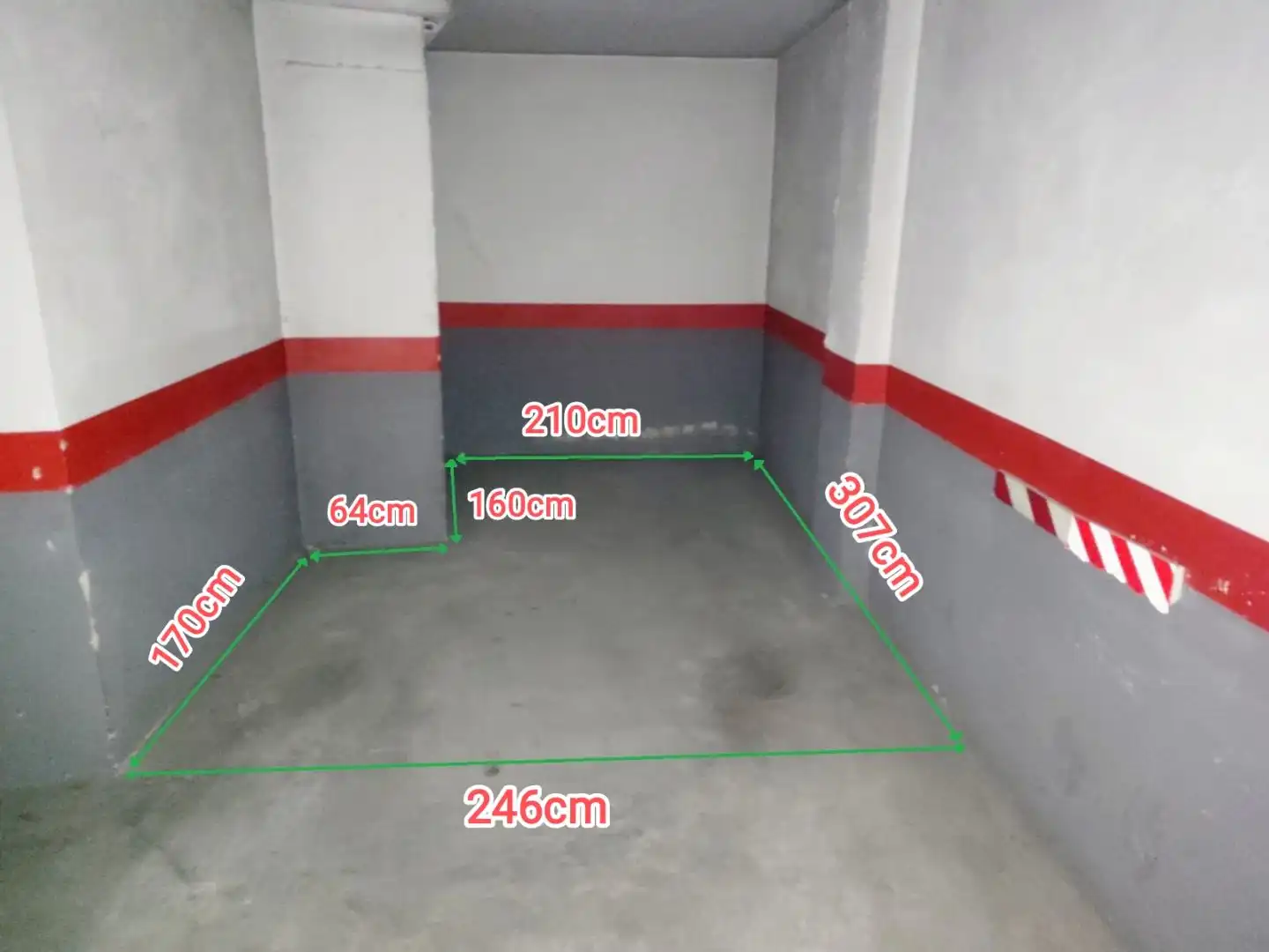 Parking of Garage for rent in Fuenlabrada