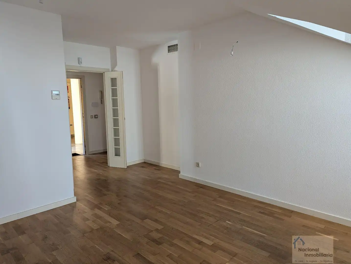 Sala d'estar de Pis en venda en Real Sitio de San Ildefonso amb Aire condicionat, Calefacció i Alarma