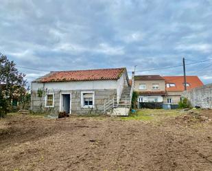 Casa o xalet en venda en O Grove   amb Jardí privat i Traster