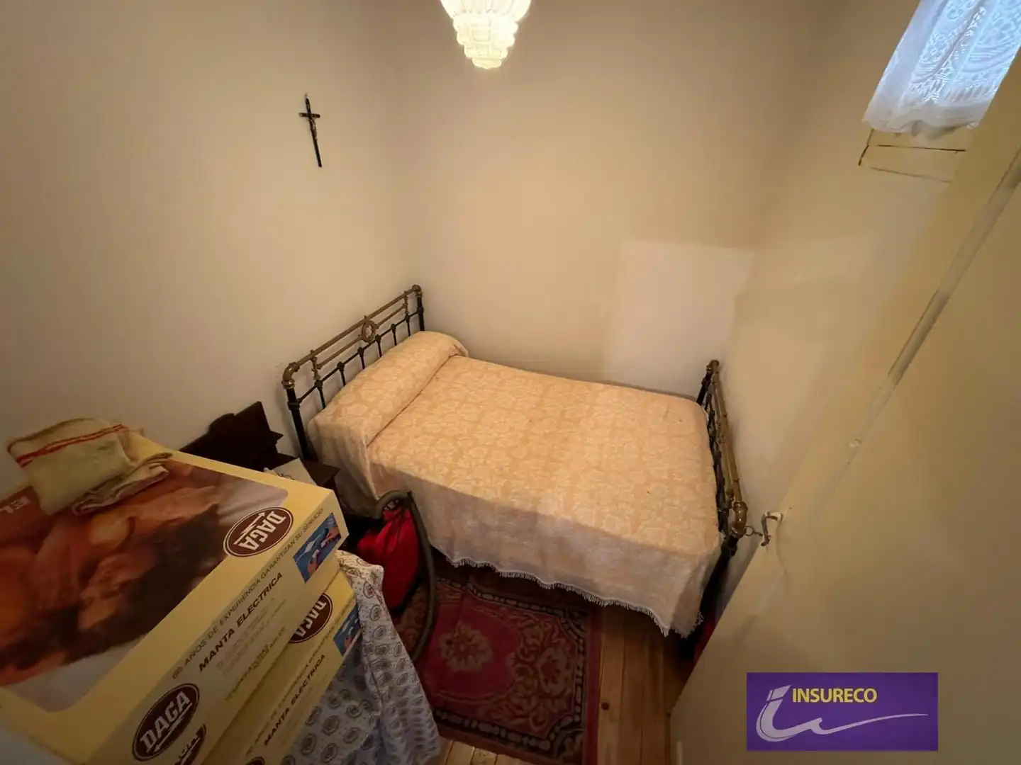 Dormitori de Casa o xalet en venda en Santa Marina del Rey amb Calefacció, Terrassa i Traster