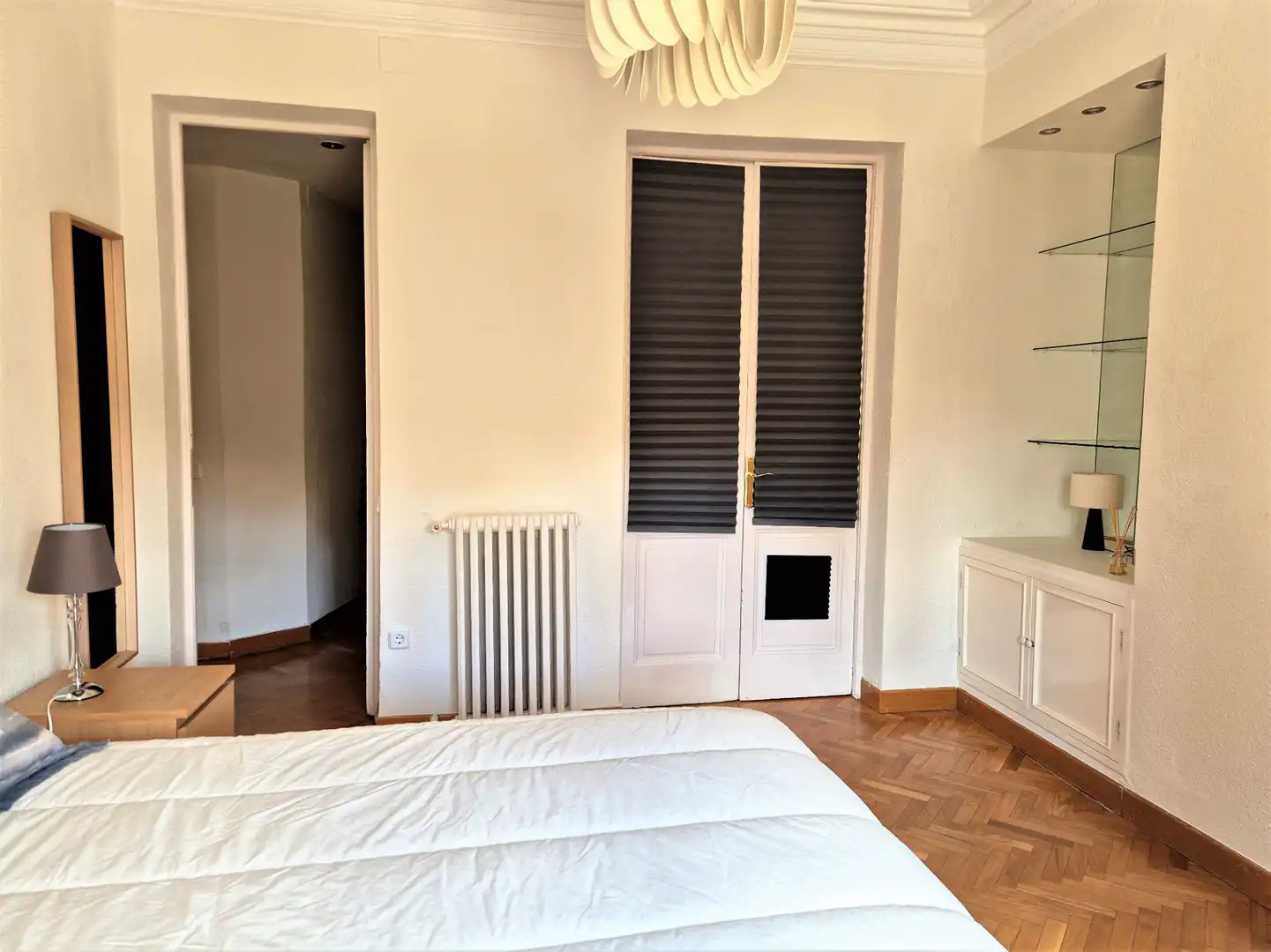 Bedroom of Flat for rent in Madrid  with Air Conditioner, Heating and Furnished