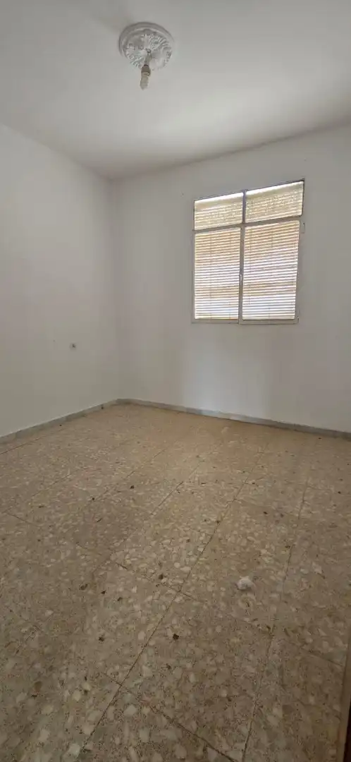 Bedroom of Flat for sale in Rus  with Terrace, Balcony and Alarm