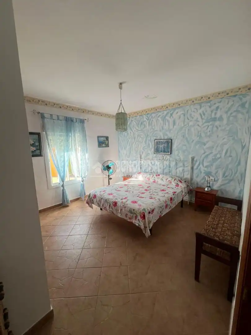 Dormitori de Finca rústica en venda en Conil de la Frontera amb Jardí privat, Terrassa i Piscina