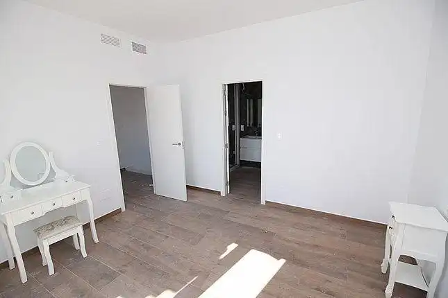 Villa mit Pool zum Verkauf in El Pinós / Pinoso, imagen 7