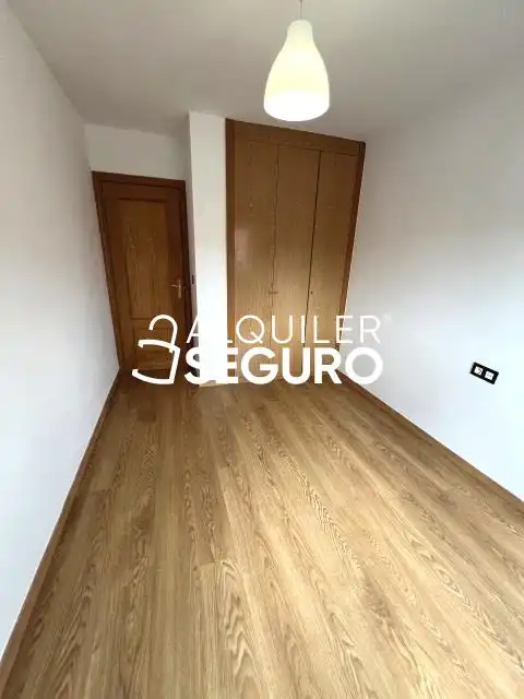 Habitación de Piso de alquiler en Valdemoro con Aire acondicionado, Calefacción y Terraza