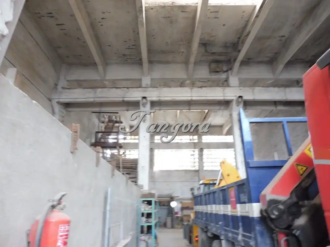 Nave industrial en venta en Leioa