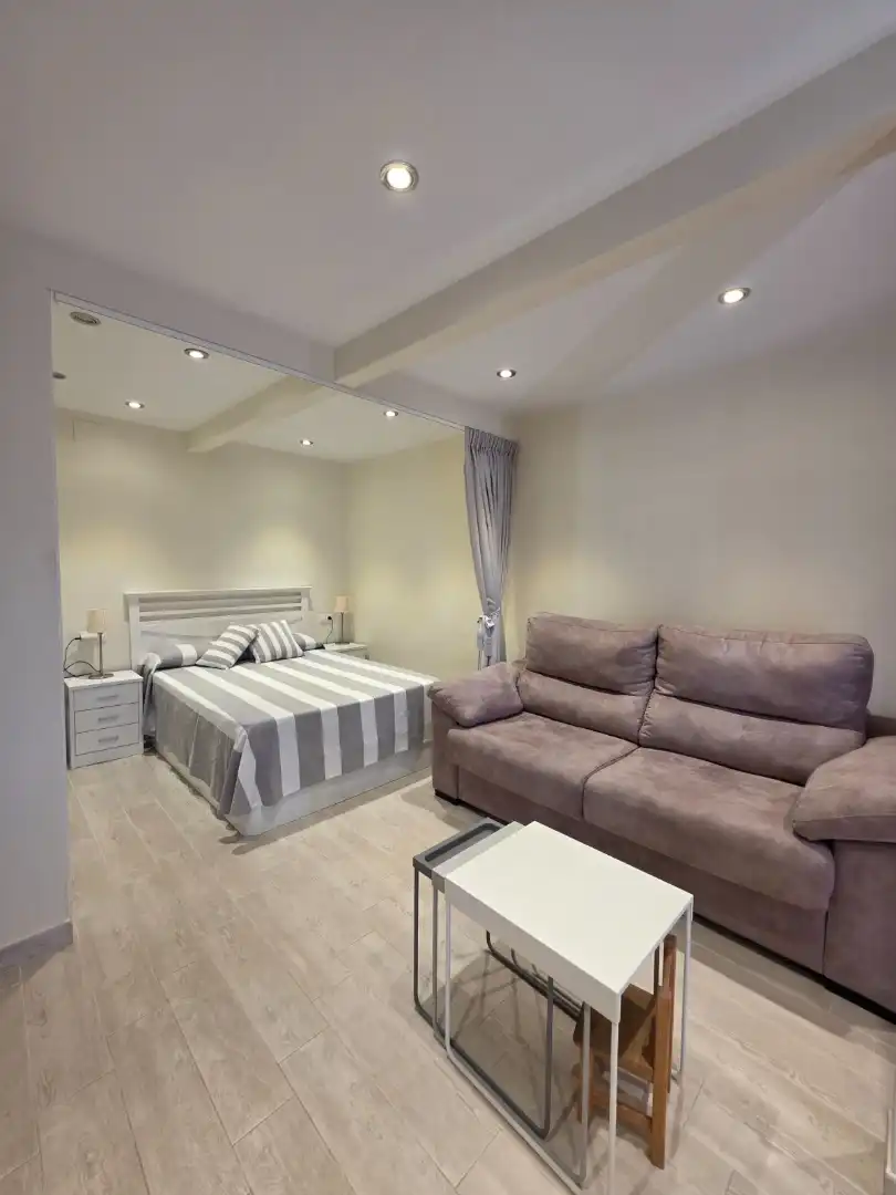 Appartement compact avec piscine à vendre à Avenida de Portugal, imagen 3