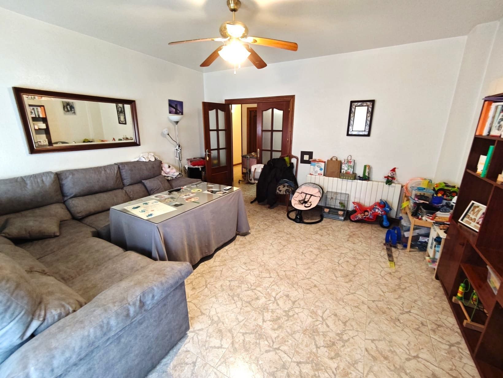 Sala d'estar de Pis en venda en Mérida amb Aire condicionat i Calefacció