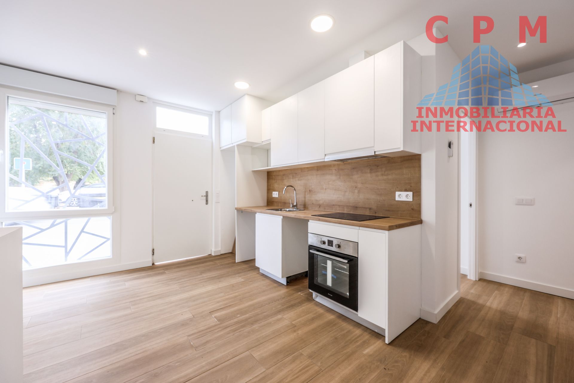 Kitchen of Flat for sale in  Madrid Capital  with Air Conditioner, Heating and Parquet flooring