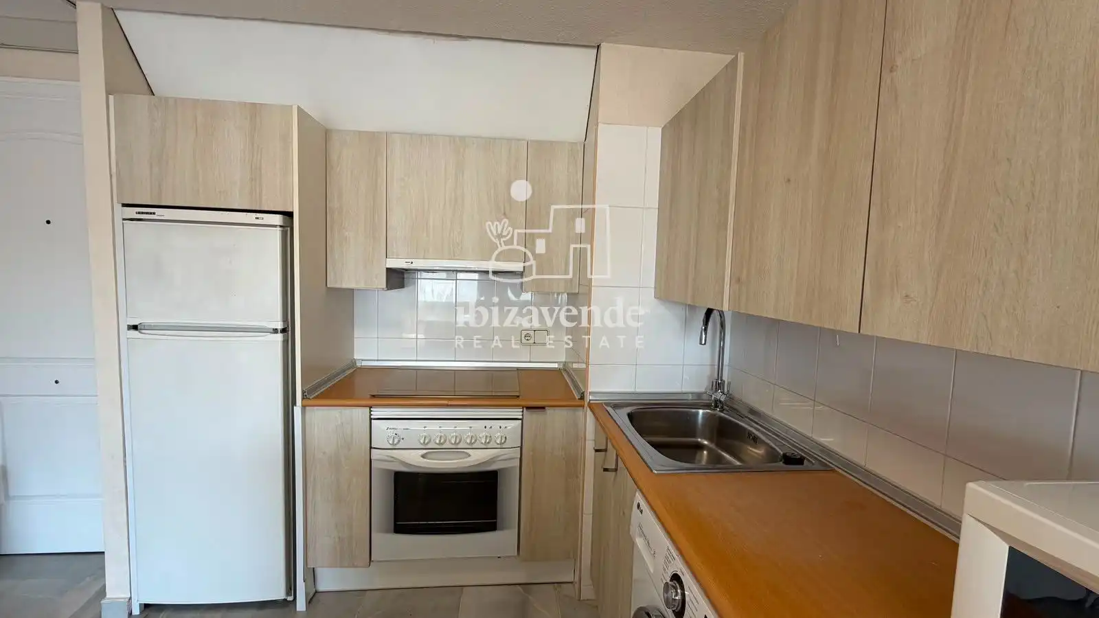 Kitchen of Flat for sale in Eivissa  with Air Conditioner, Swimming Pool and Furnished
