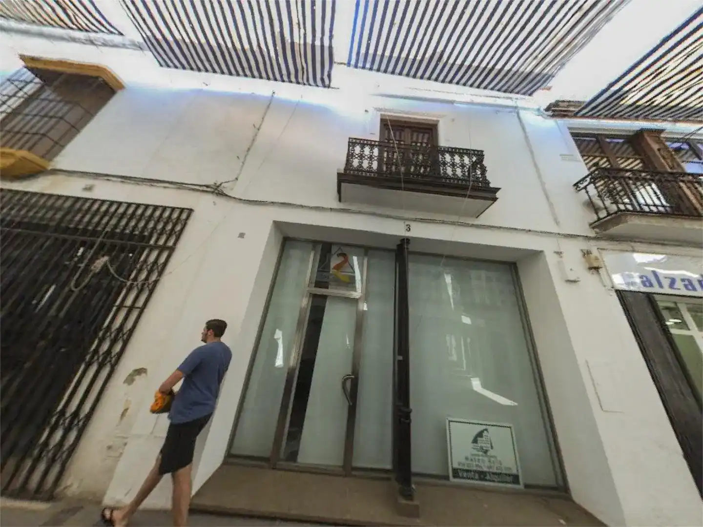 Vista exterior de Oficina en venda en Écija