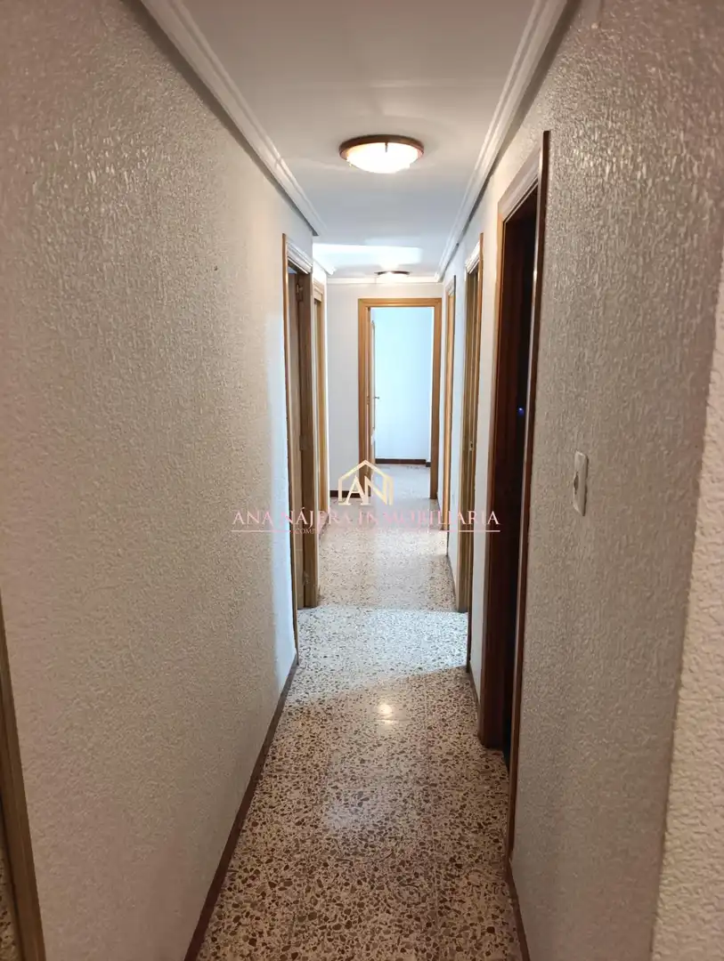 Flat for sale in Manises  with Air Conditioner