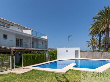 Bungalow con piscina in vendita a Centro ciudad