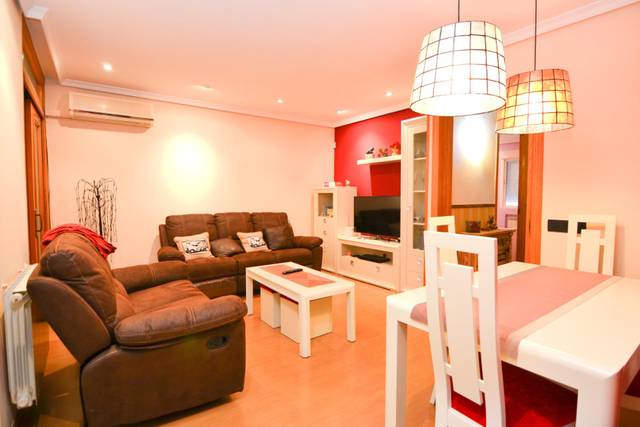 Piso en Venta en Calle del Sur, 177 en Entrevías