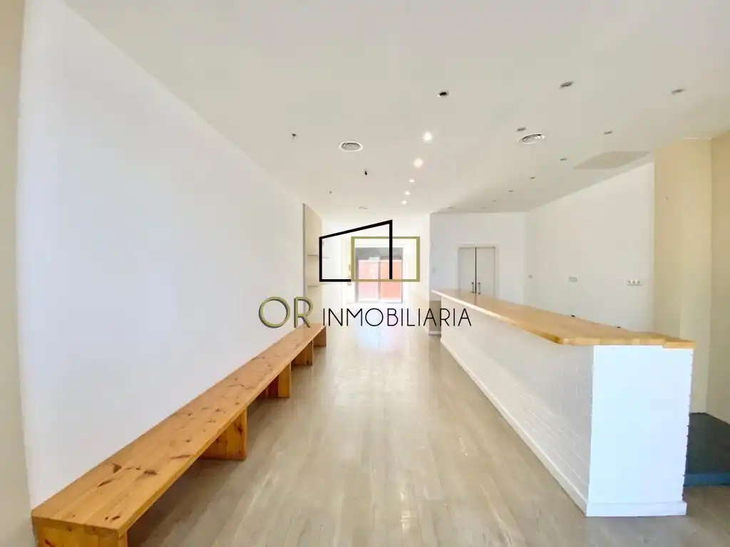 Local comercial en venta en Sant Julià, imagen 12