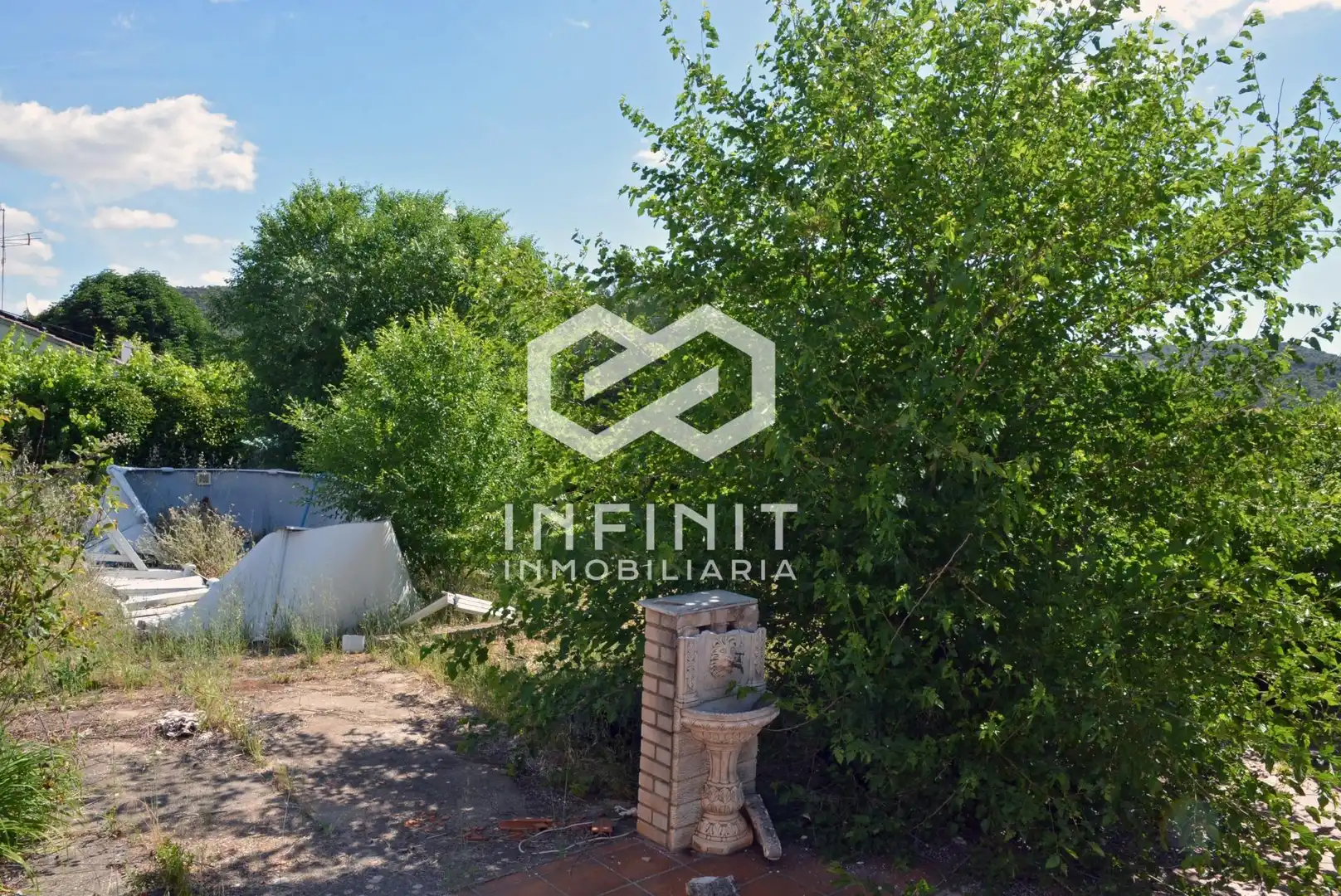 Casa o xalet en venda en Robledillo de Mohernando amb Jardí privat, Terrassa i Traster