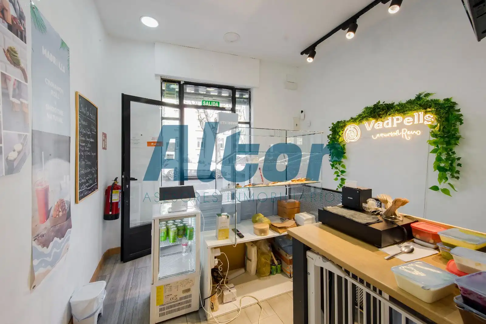 Premises for sale in  Madrid Capital  with Air Conditioner